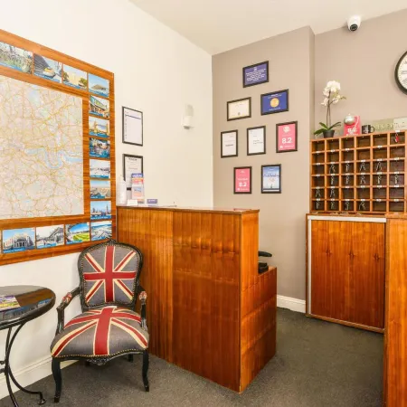 Chelsea Guest House Отели рядом с достопримечательностью «Баттерси»