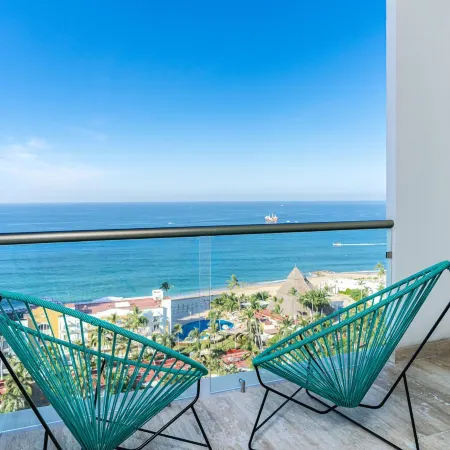 Krystal Vallarta