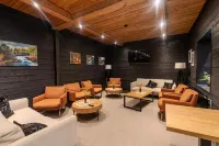 Wilderness Hotel Nellim & Igloos - شاطئ