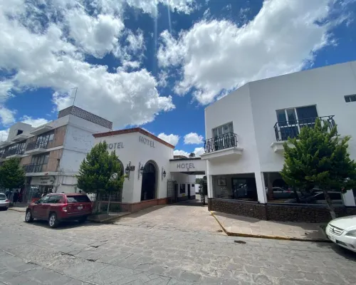 Hotel Zacatecas Courts Hotels in Zacatecas