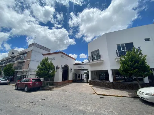 Hotel Zacatecas Courts Hotels in Zacatecas