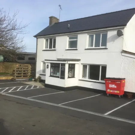 Sandyhill Guest House