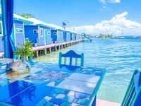 Cosmic Crab Resort Hotels in Carenero