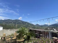 Misty Hostel Sapa - con vistas a la montaña