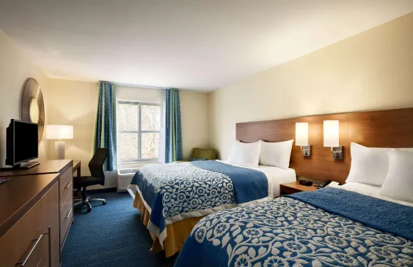 北阿爾圖納的舒眠套房酒店