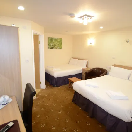 Cranbrook Hotel