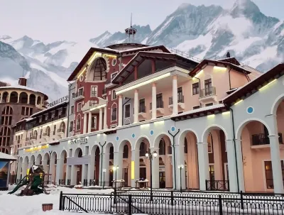 Courtyard by Marriott Sochi Krasnaya Polyana Hotel in zona Rosa Khutor Ski Resort