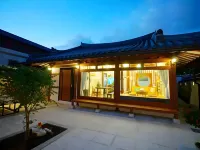 Geuligobom Dokchae Pension 鄰近滋滿壁畫村的酒店