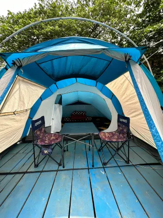 Lembah Nusa Bening76 Riverside Camp Отели рядом с достопримечательностью «Таман Будайя Сентул Сити»