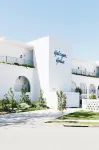 Halcyon House - parking