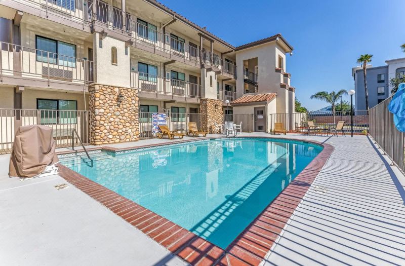 Hillstone Inn Tulare, Ascend Hotel Collection photo 3