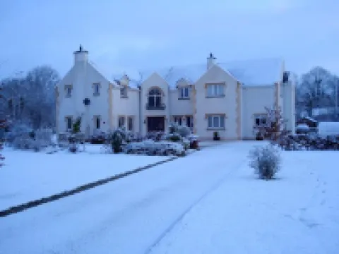 Dungimmon House Hotels in 