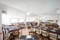 Cala Petrosa Resort - breakfast