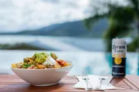 Club Wyndham Airlie Beach - breakfast