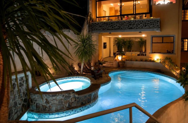 1775 Adriatico Suites photo 4