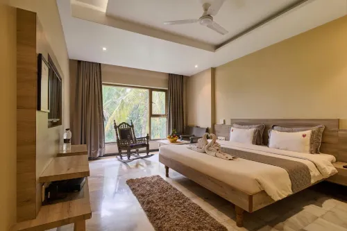 Hotel Hrushikesh - 3-Star
