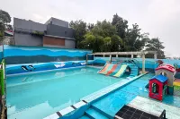RedDoorz Syariah at Sultana Guest House - Pensions