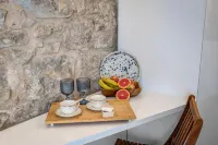 Versi & Note Luxury Rooms - Nhà khách