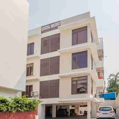 Kolam Gandhi Serviced Apartments - Adyar Hotel Exterior