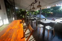 Inaki Uhi Hotel - breakfast