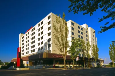 Stuttgart Marriott Hotel Sindelfingen Các khách sạn gần Daimler Legenden Club