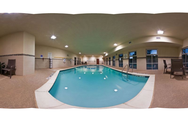 Holiday Inn Express & Suites Weatherford by IHG photo 4
