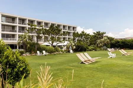 Trailborn Surf & Sound, Outdoor Collection by Marriott Bonvoy Отели в г. Нью-Хановер