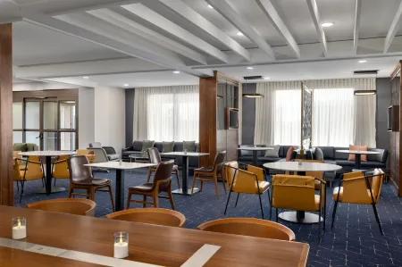 Courtyard Kokomo Отели в г. Howard County