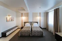 Chaplin Mini-Hotel  호텔