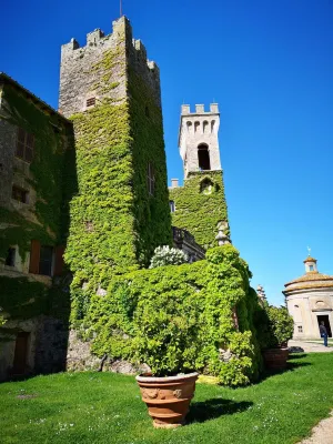 Antico Borgo di Torri Hotels in Sovicille