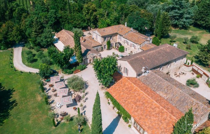 Mas des Comtes de Provence