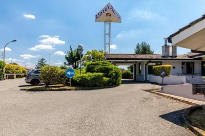 Motel Rona Hotels in 