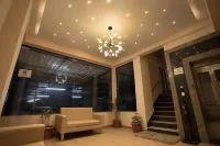 Hotel Bhairav Bagh & Restaurant - 온천