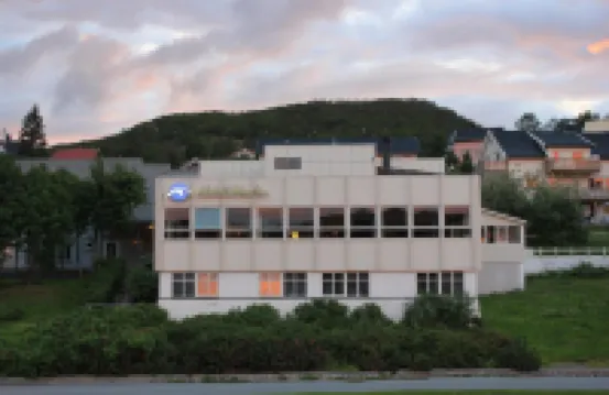 Hotell Maritim Skjervoy โรงแรมใน