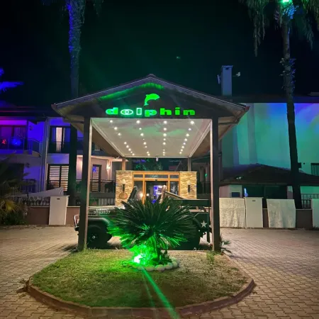Dolphin Apart Hotel
