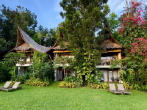 フォックス & ザ ファイヤーフライ コテージズ ロボックのホテル