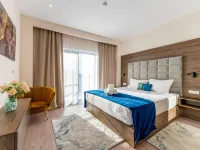 MCity Hotel アラドのホテル