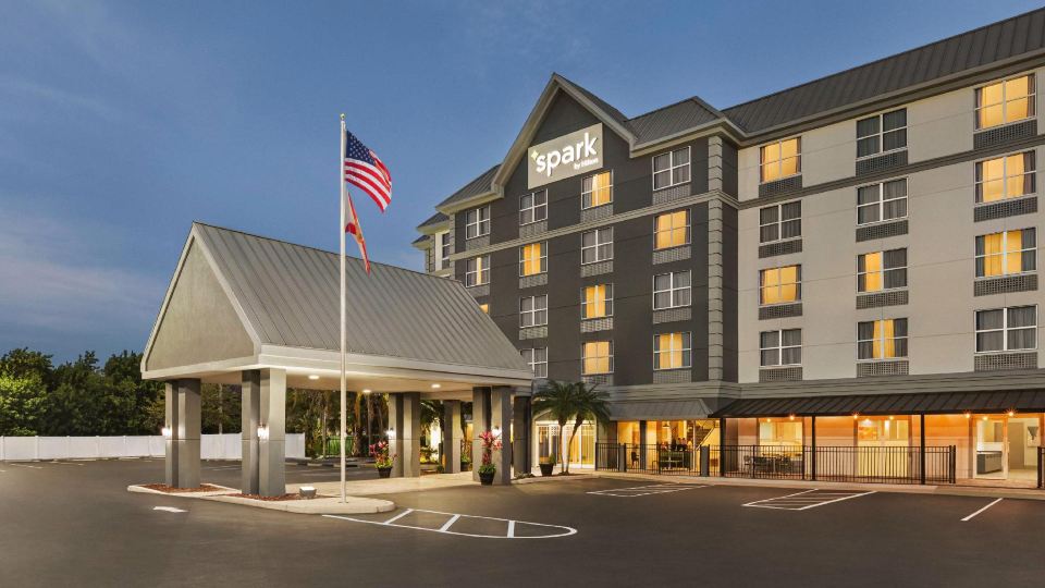 Spark by Hilton Orlando Universal Blvd