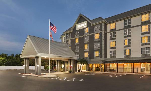 Spark by Hilton Orlando Universal Blvd