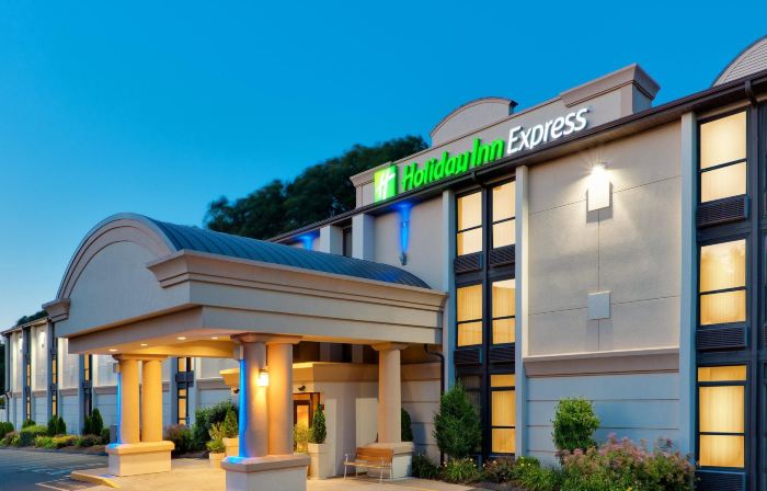 Holiday Inn Express SOUTHINGTON by IHG