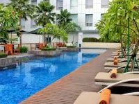 Santika Premiere Dyandra Hotel & Convention - Medan - piscina