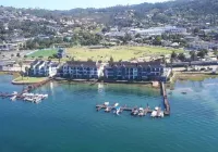 Laguna Grove Holiday Rentals - Condos