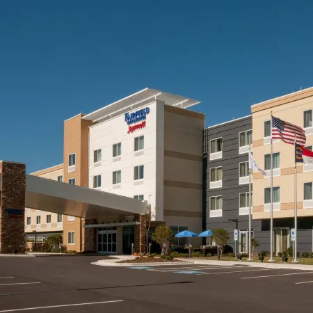 Fairfield Inn & Suites Fayetteville North