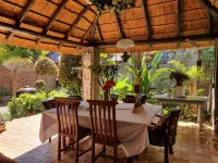Waterhouse Guest Lodge in Waterkloof Các khách sạn gần Menlyn Park Shopping Centre