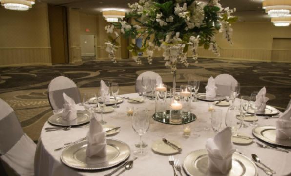 Hilton Kansas City Airport