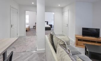 Apartment 1 in Loftus - Housity