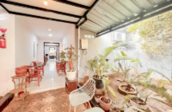 Perdana Kasih Hotel Pemuda Klaten Mitra RedDoorz