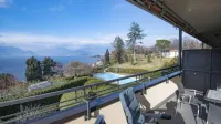 The House on the Lake - 3 stelle