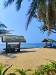 Natsuca Beach Resort - ติดทะเล