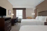 هوليداي إن إكسبرس هوتل آند سويتس باري بي آيتش جي فنادق في باري